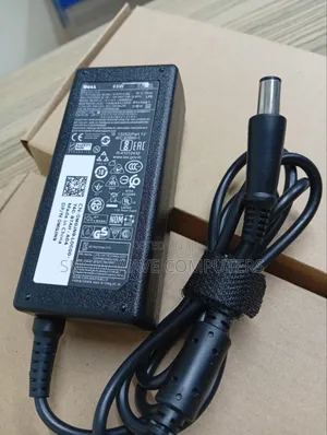Dell Big Pin Adapter 65w