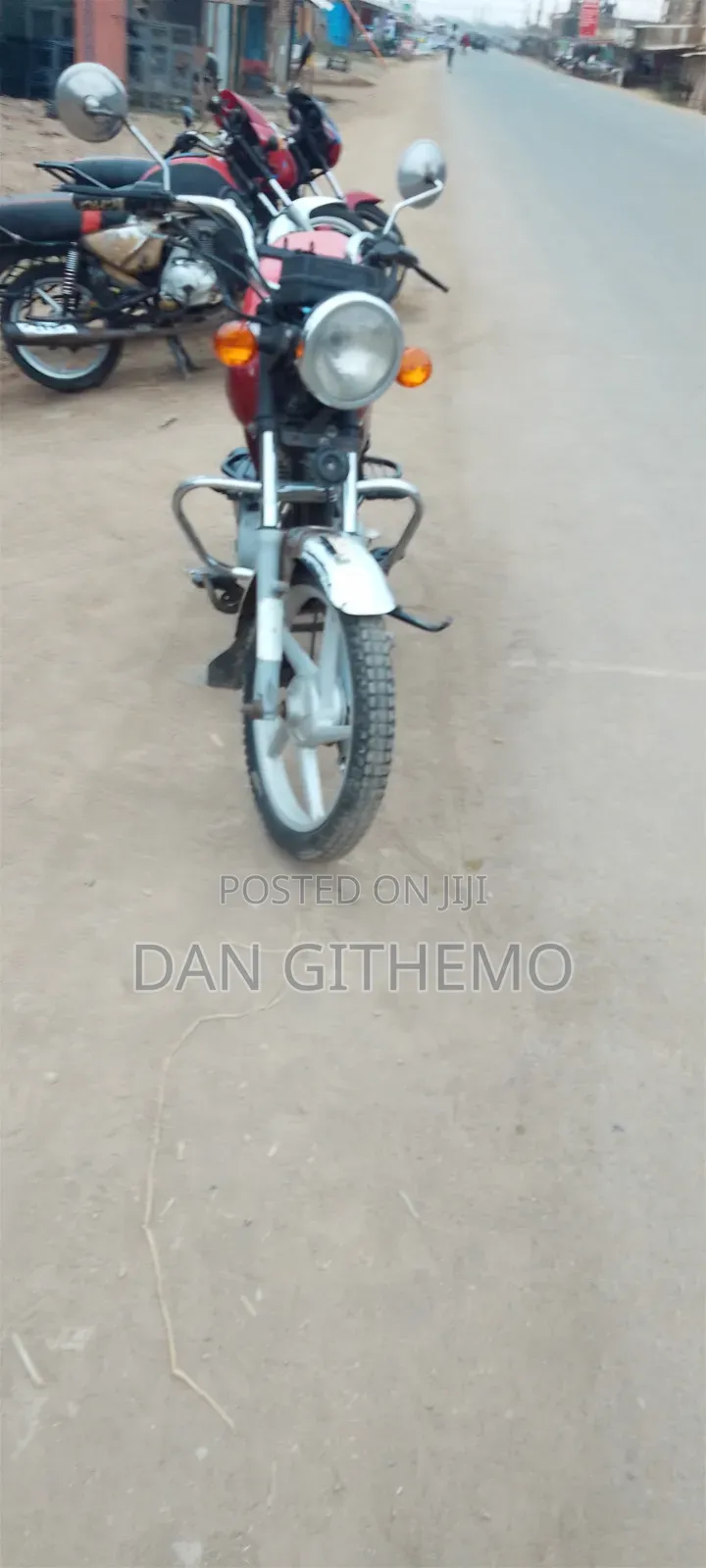 Bajaj Boxer 100 2019 Red