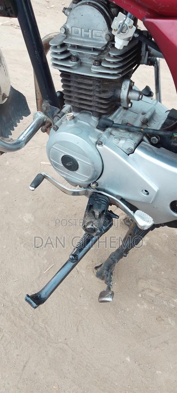 Bajaj Boxer 100 2019 Red - thumbnail 5