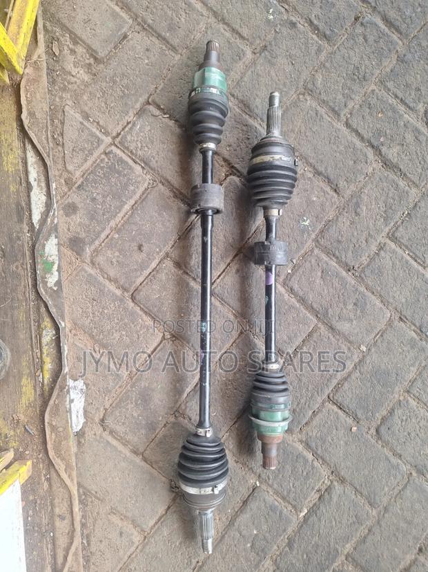 Nissan Note Drive Shaft E12