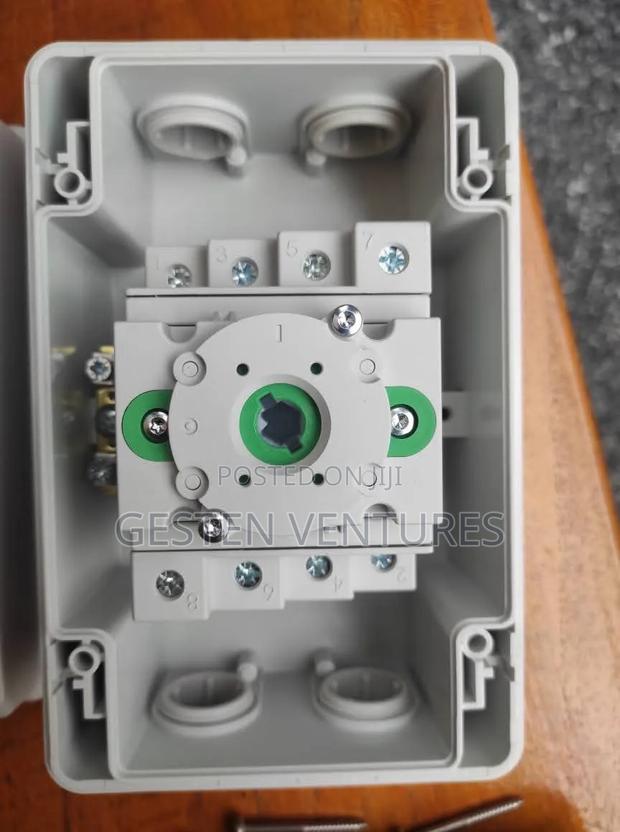 DC Isolator Switch - thumbnail 2