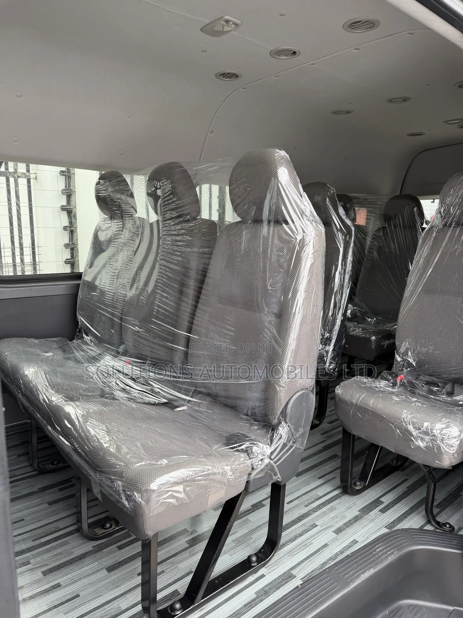 Toyota HiAce 2019 Silver