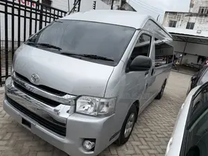 Toyota HiAce 2019 Silver