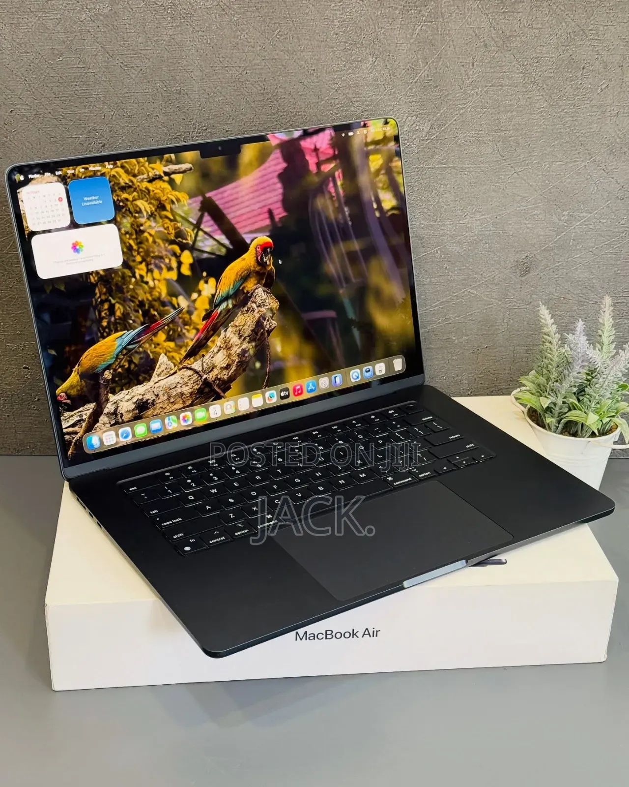 Laptop Apple MacBook Air 2024 M3 16GB Apple M3 SSD 1T