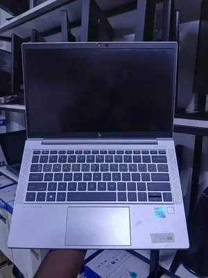 Laptop HP EliteBook 830 G8 8GB Intel Core i7 SSD 256GB