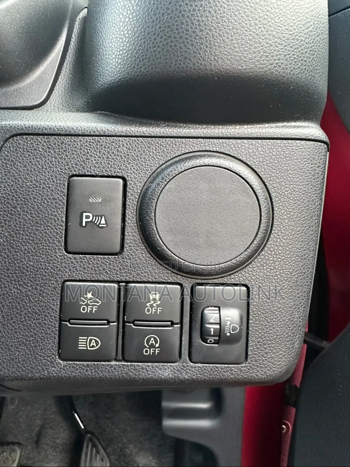 Daihatsu Mira 2019 Red