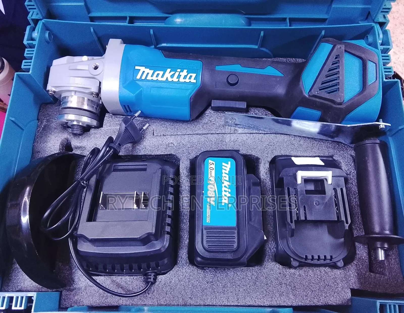 Makita Rechargeable Angle Grinder 4"