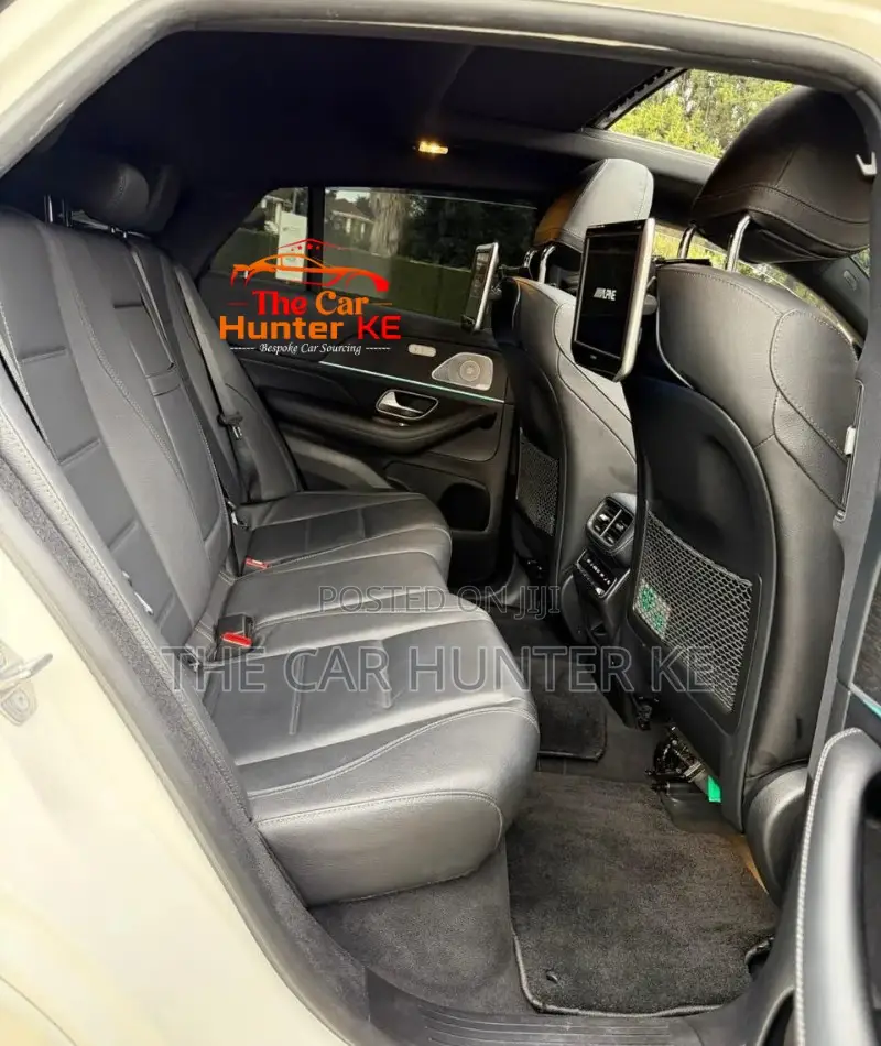 Mercedes-Benz GLE-Class GLE 400d 4MATIC 2020 White