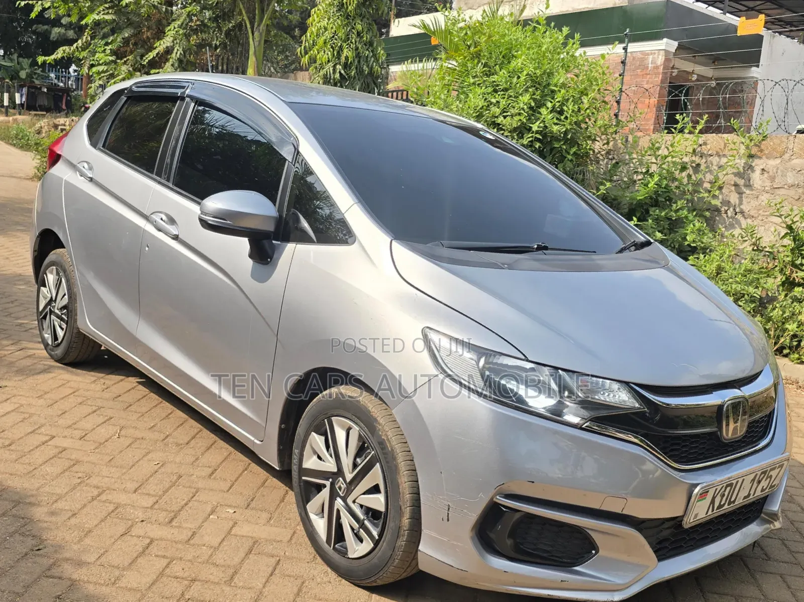 Honda Fit 2018 Silver