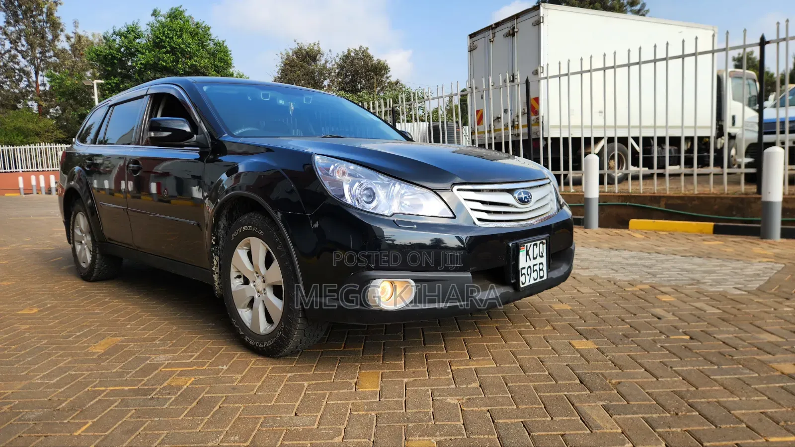 Subaru Outback 2011 Black