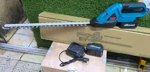Makita Cordless Hedge Trimmer 198v