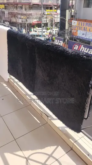 Modern 5x8 Fluffy Floor Carpet