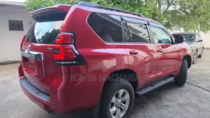 Toyota Land Cruiser Prado 2019 Red