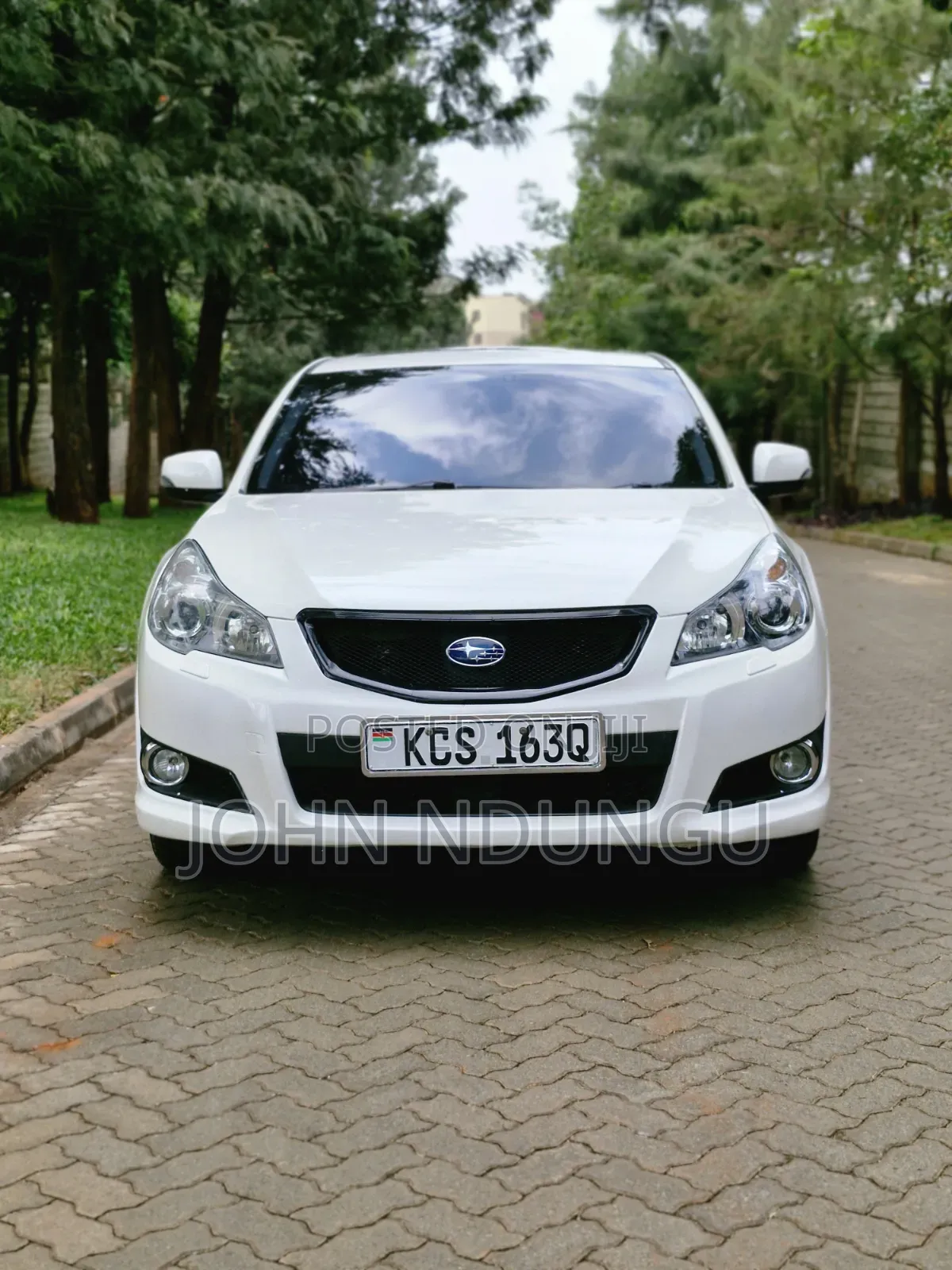 Subaru Legacy 2011 White