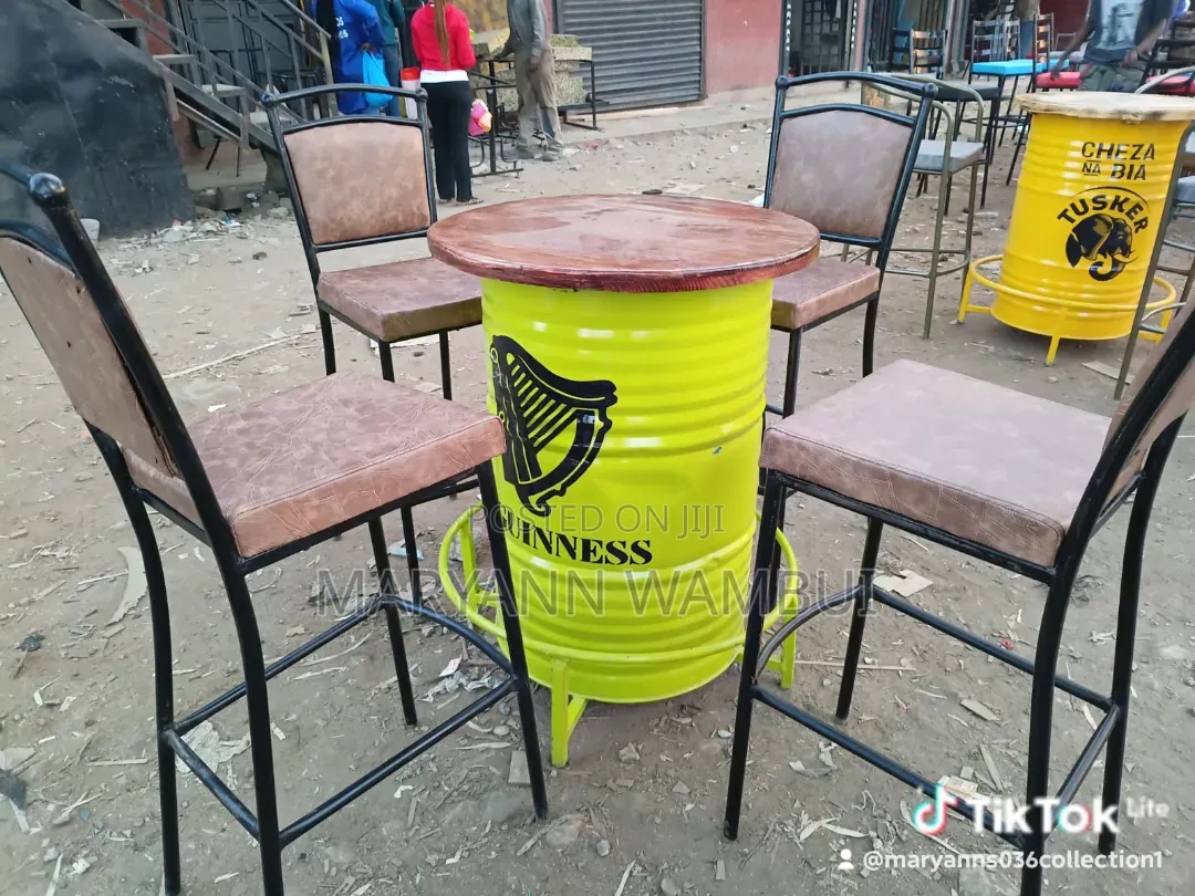 Drum Table and High Chairs
