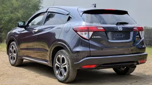 Honda Vezel 2018 Black