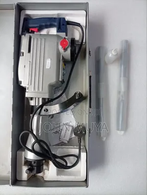 Dealers in Hand Tools/Demolition Breaker