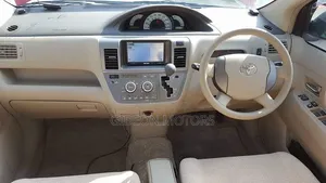 Toyota Raum 2010 Red
