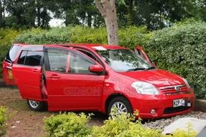 Toyota Raum 2010 Red