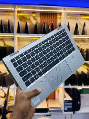 Laptop HP EliteBook x360 1030 G7 16GB Intel Core i7 SSD 512GB