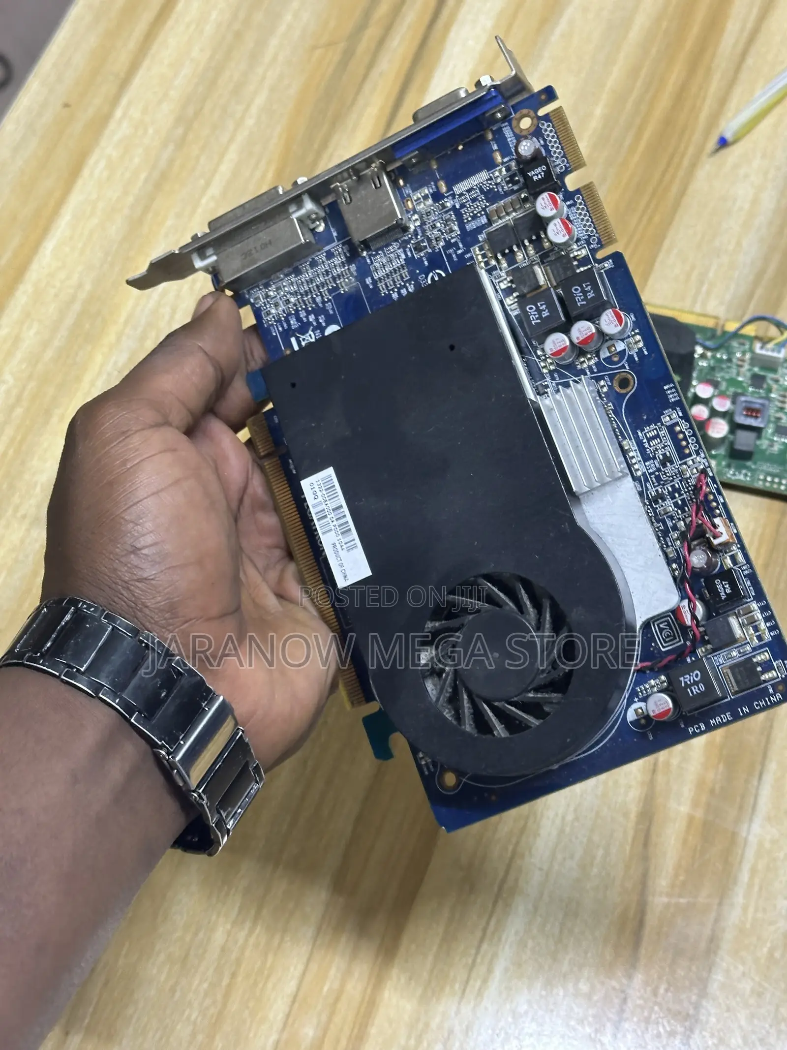 Dell Pegatron Radeon HD 5670 Graphics Card.