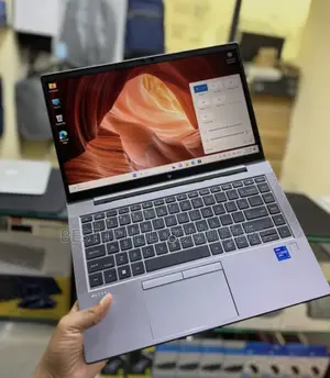 Laptop HP ZBook Firefly G8 32GB Intel Core i7 SSD 512GB