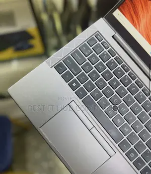 Laptop HP ZBook Firefly G8 32GB Intel Core i7 SSD 512GB