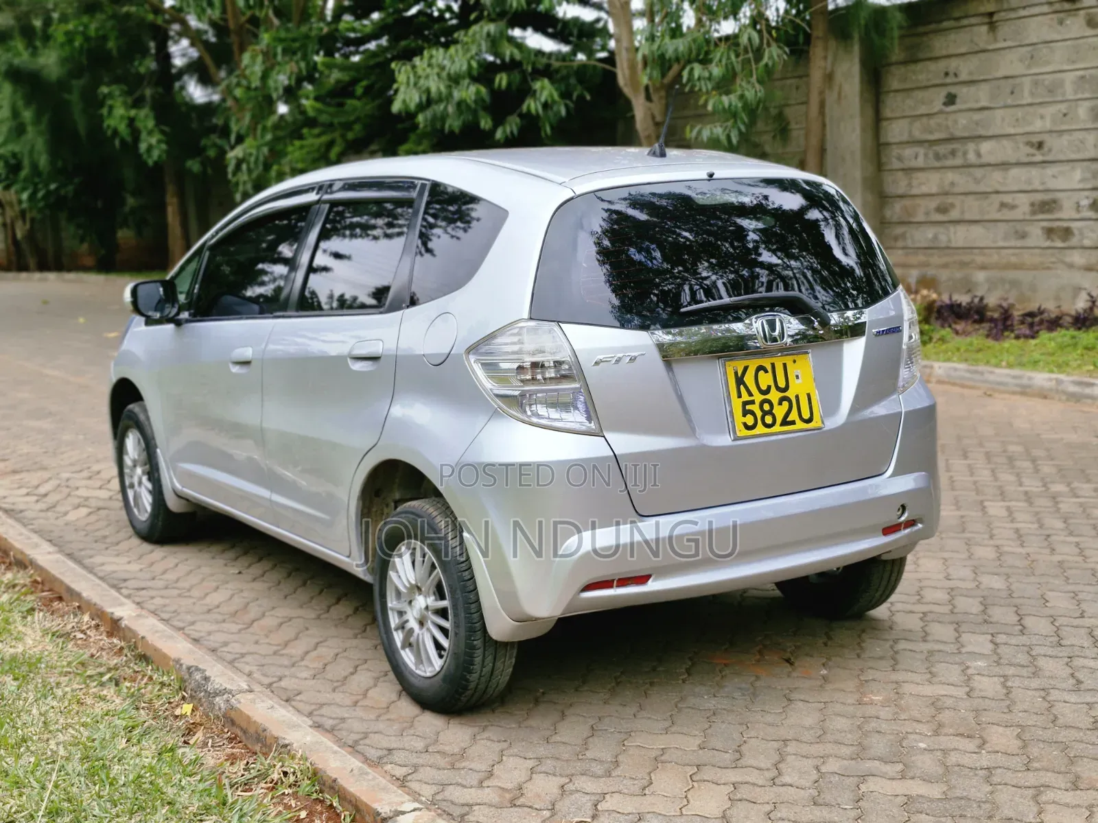 Honda Fit 2012 Silver