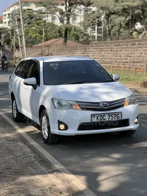 Toyota Corolla Fielder 1.5 Petrol FWD 2014 White