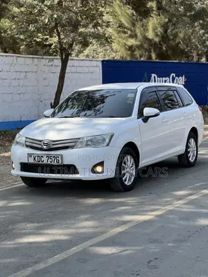 Toyota Corolla Fielder 1.5 Petrol FWD 2014 White