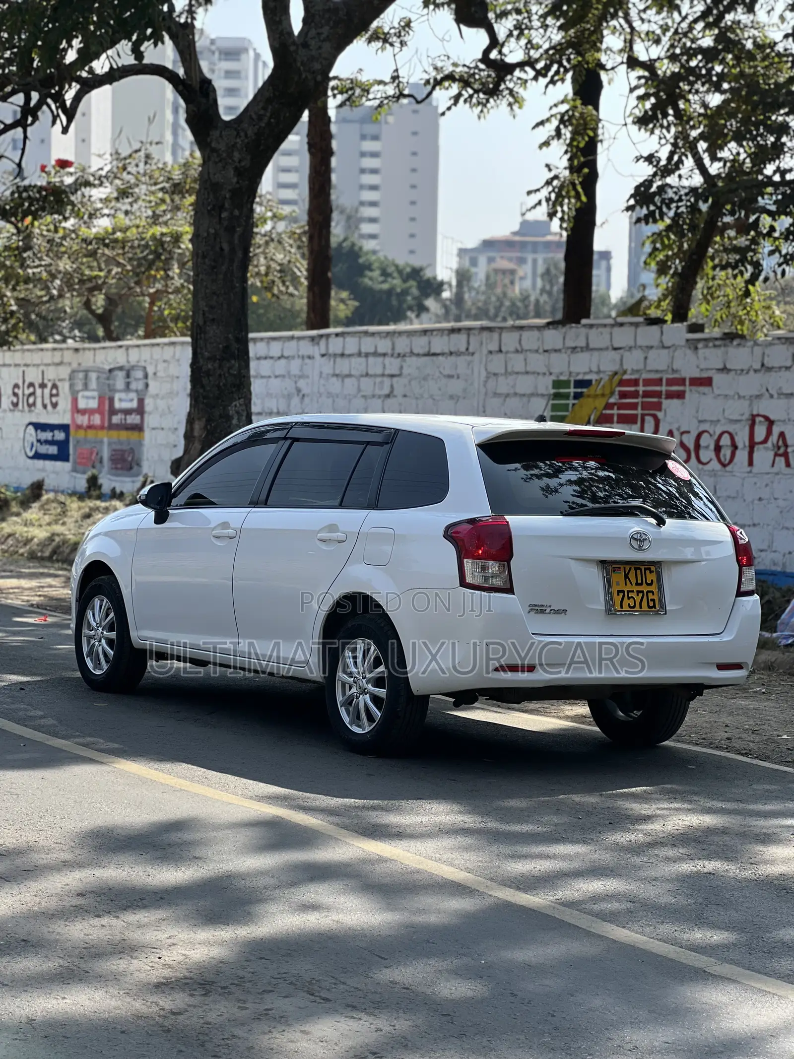 Toyota Corolla Fielder 1.5 Petrol FWD 2014 White