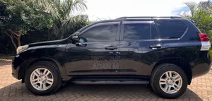 Toyota Land Cruiser Prado 2011 Black