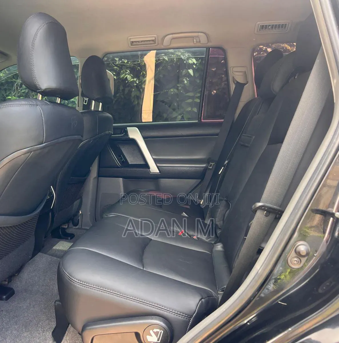 Toyota Land Cruiser Prado 2011 Black