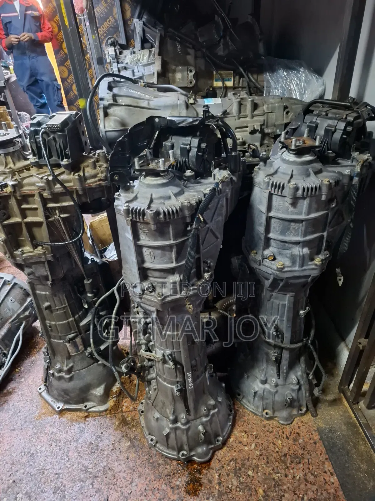 Toyota Land Cruiser Gearbox 200 Series Complete Gearbox V8