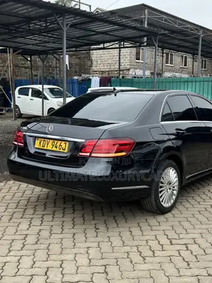Mercedes-Benz E300 2013 Black