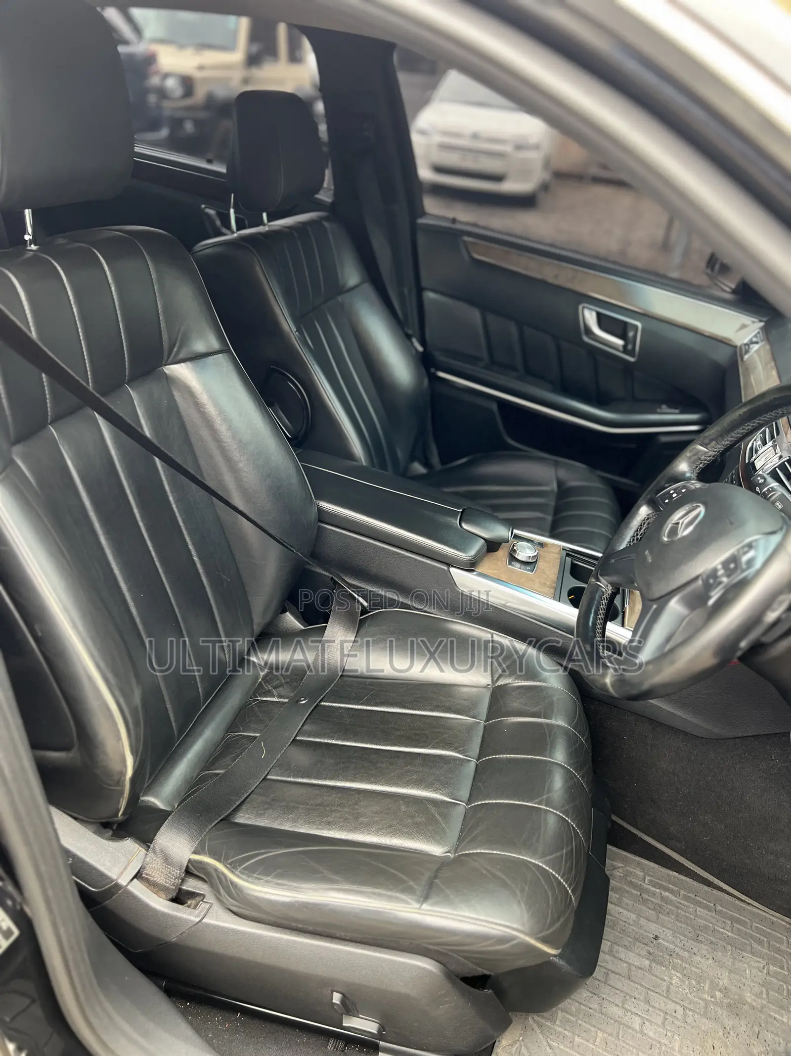 Mercedes-Benz E300 2013 Black