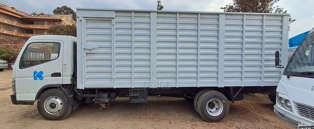 Mitsubishi Fuso Canter - thumbnail 5