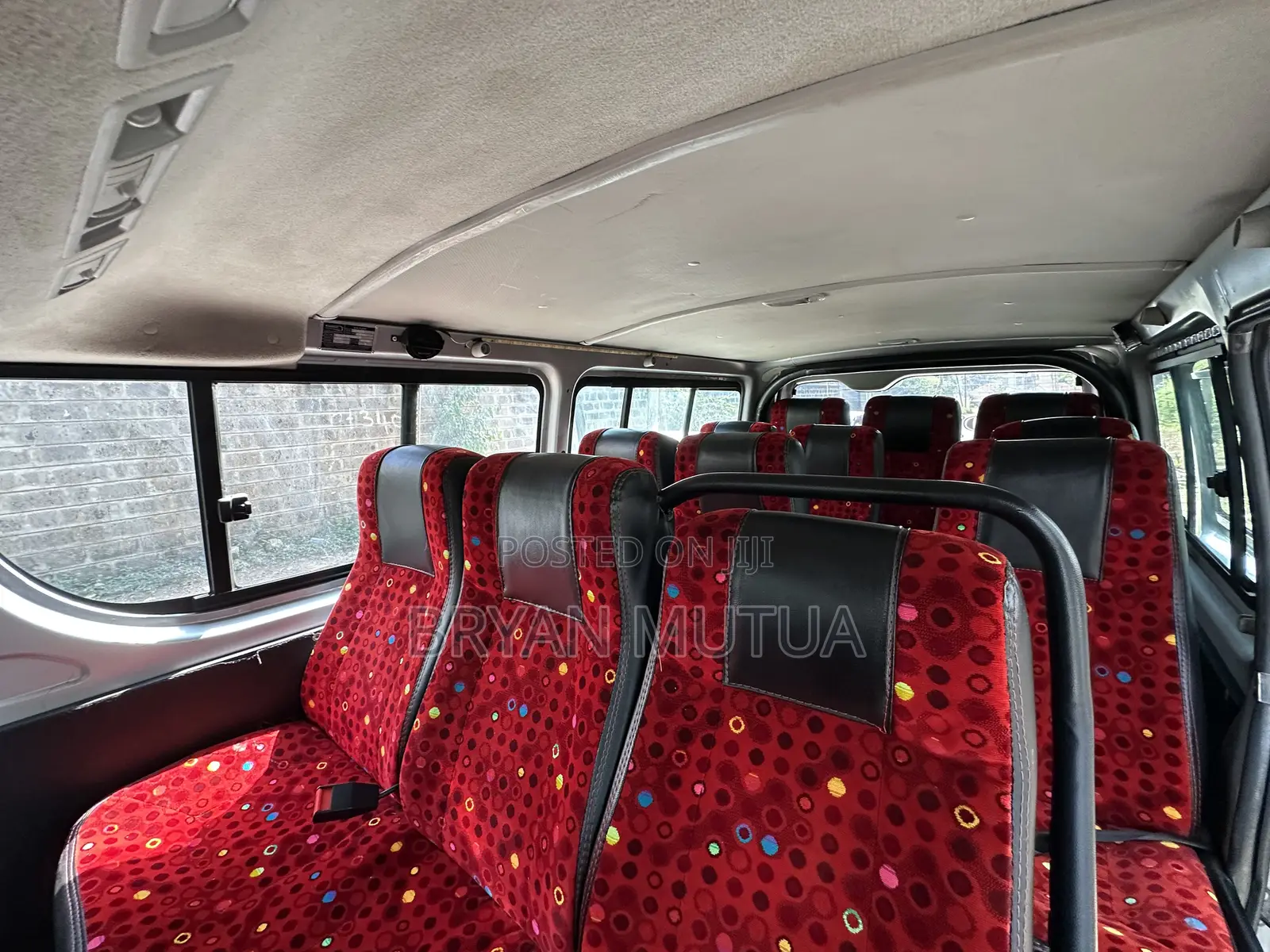 Toyota HiAce 2017 Silver