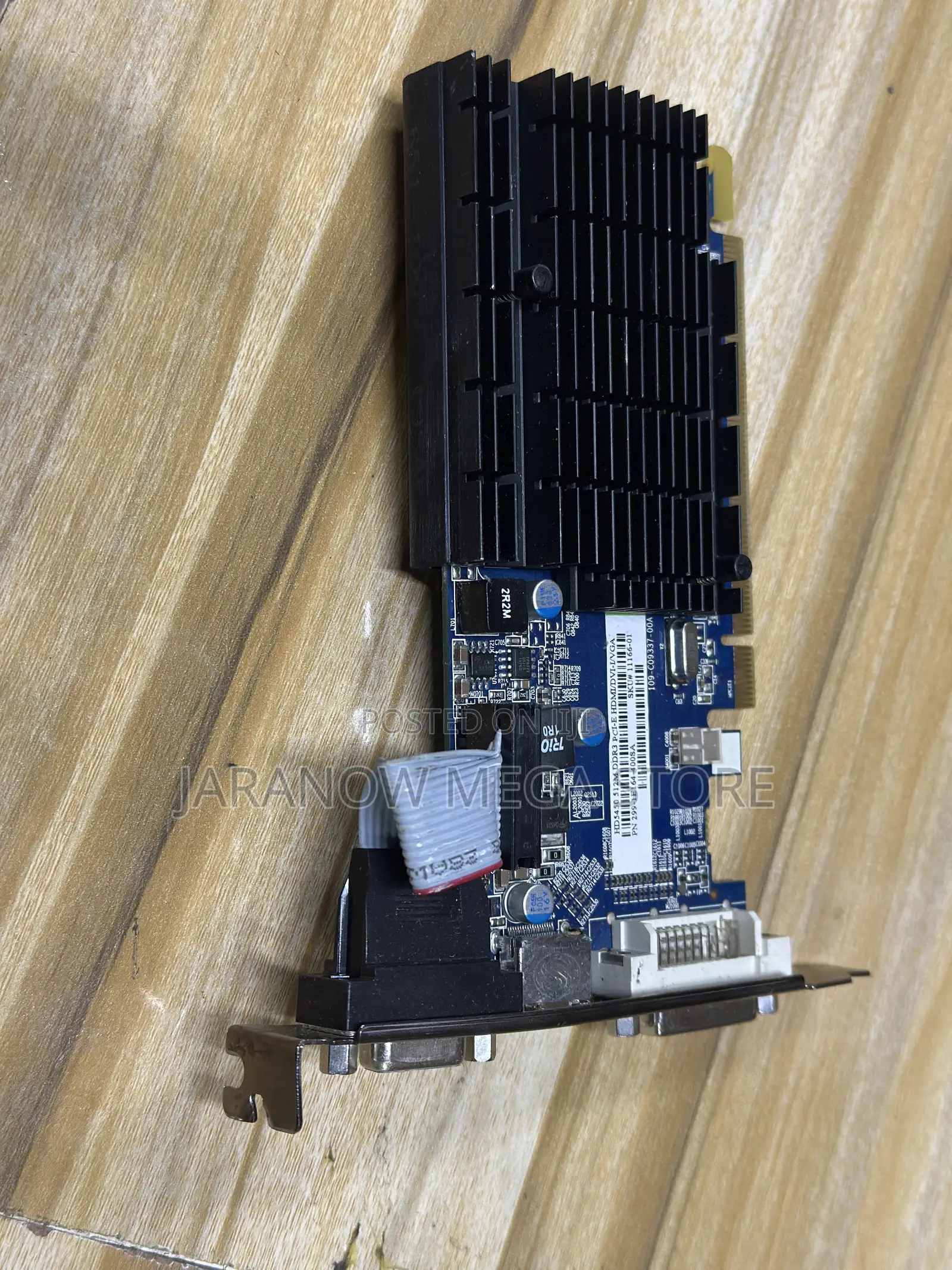 Sapphire ATI AMD Radeon HD 5450 Graphics Card With 1GB of DDR3 Memory.
