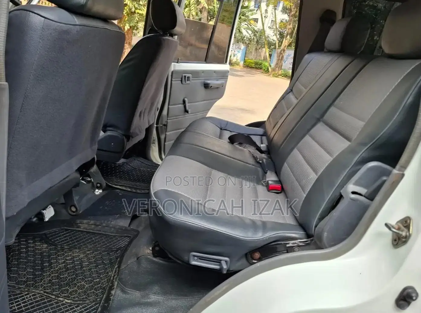 Toyota Land Cruiser 2008 White