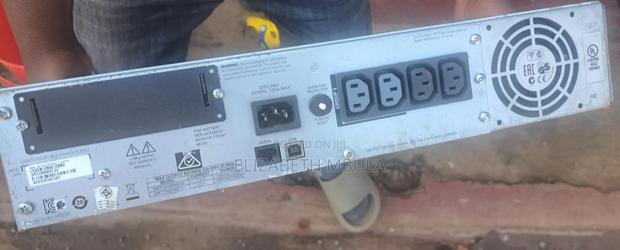 APC Smart-Ups Smt1000rmi2u - thumbnail 3