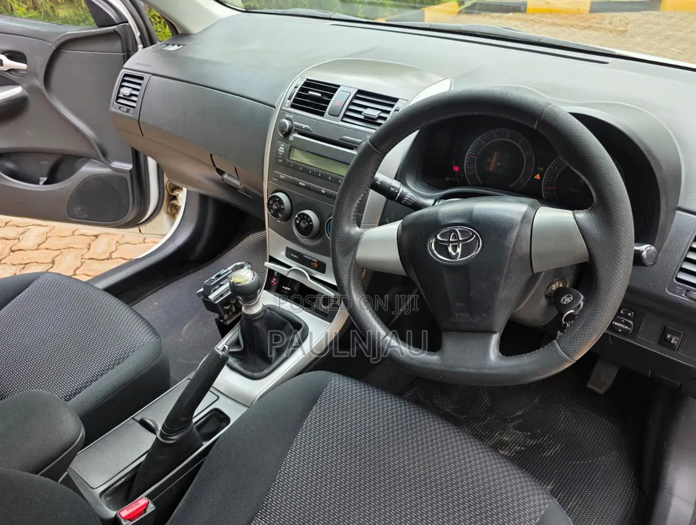 Toyota Corolla 2012