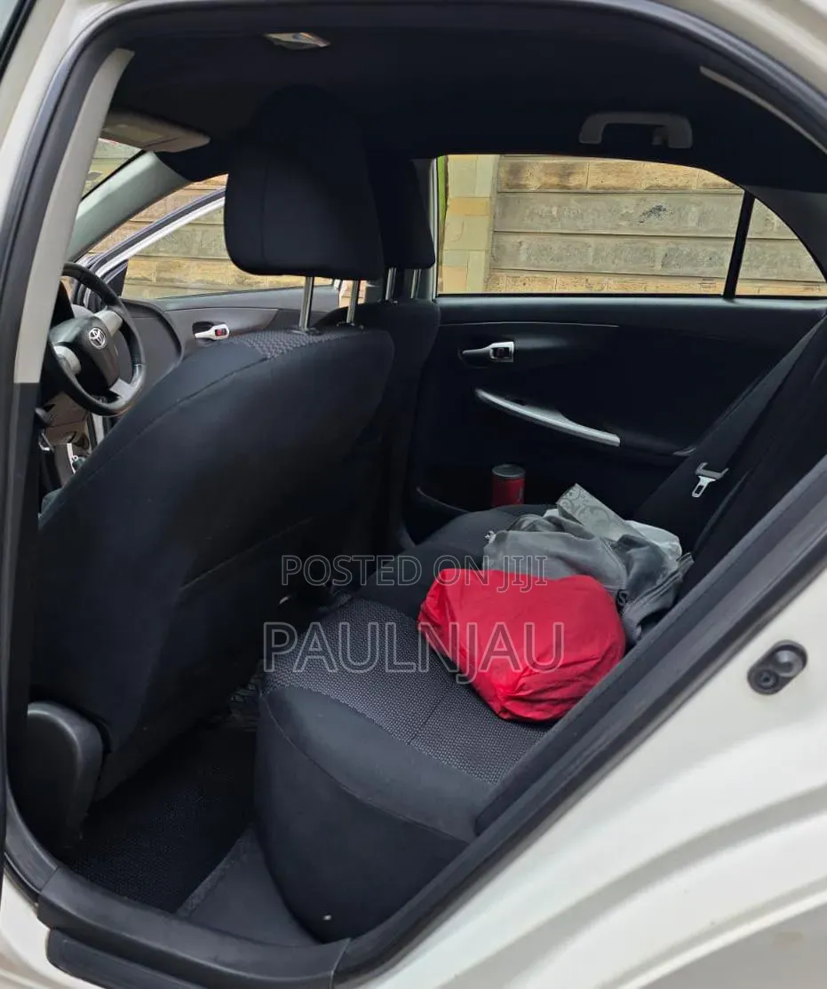 Toyota Corolla 2012