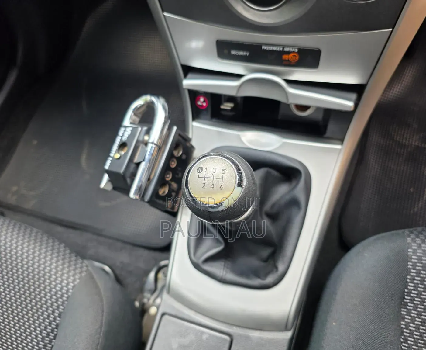 Toyota Corolla 2012
