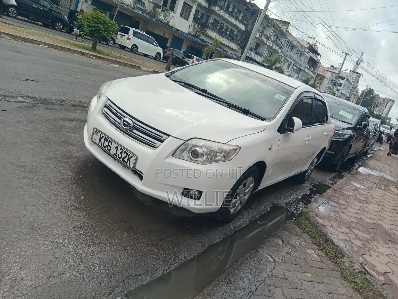 Toyota Axio 2010 White