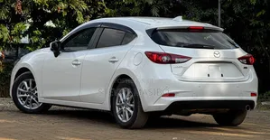 Mazda Axela 2019 White