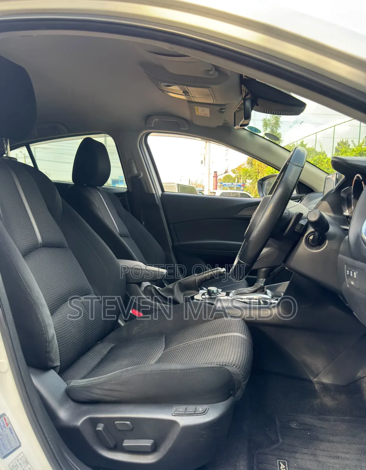 Mazda Axela 2019 White