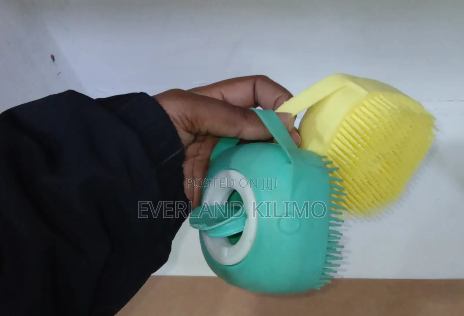 Wash Scrubber Shampoo Shower Pet Brush - Cat/Dog