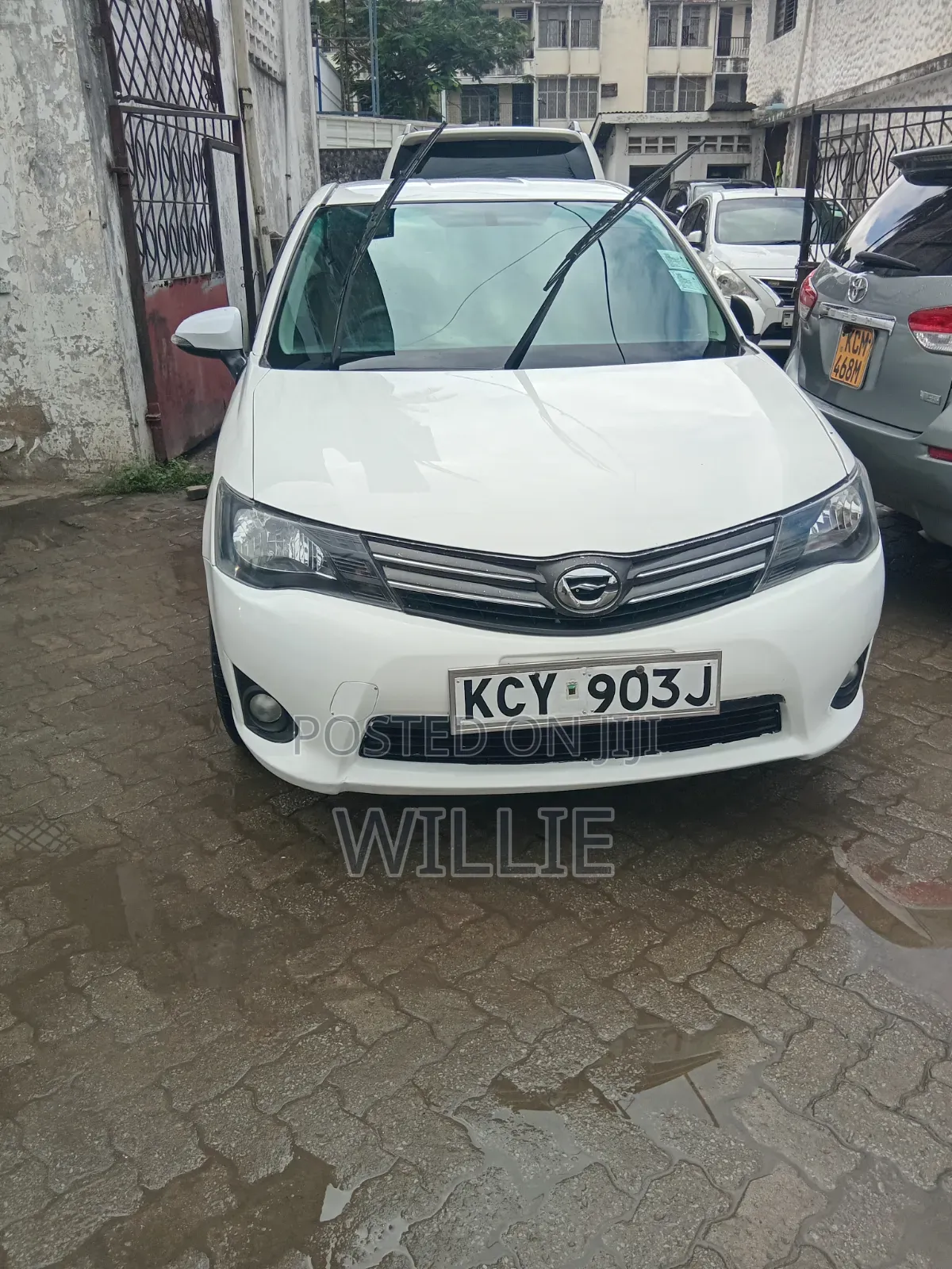 Toyota Axio 2012 White
