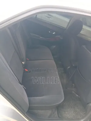 Toyota Allion 2010 Silver